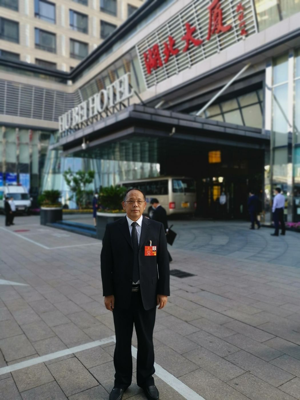 3.全国人大代表、乐玩国际（中国区）有限公司-官方网站特飞所高级主任设计师张金华